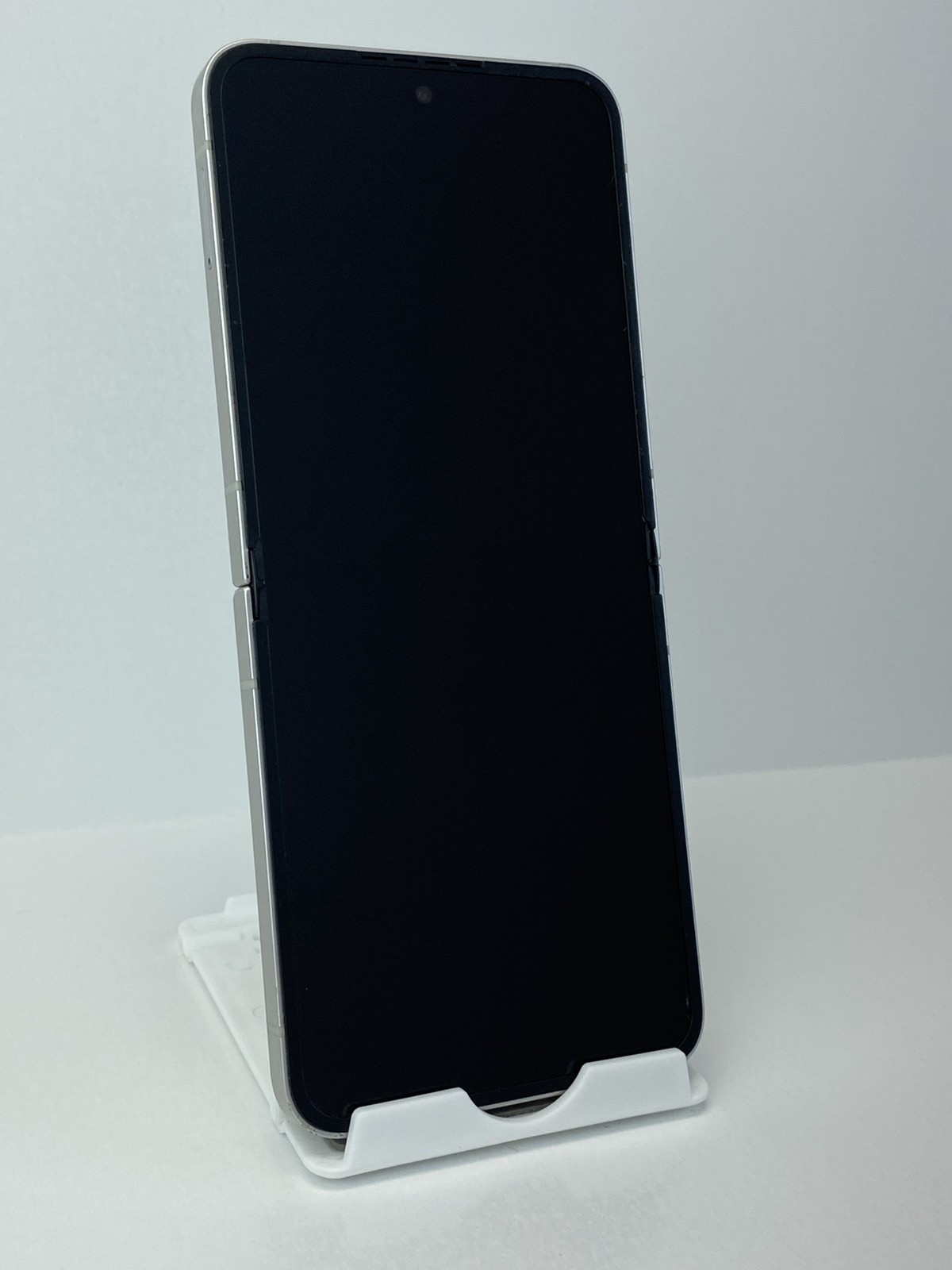 Samsung Galaxy Z Flip6 SM-F741U1 256GB White Factory Unlocked Clean ESN