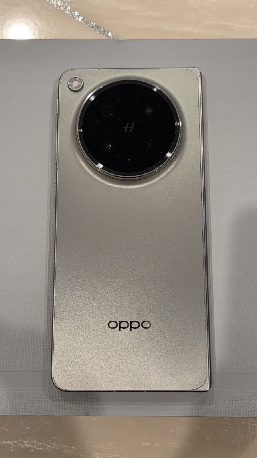 Oppo Find N6 512GB Storage 16GB Ram Titanium **Global**