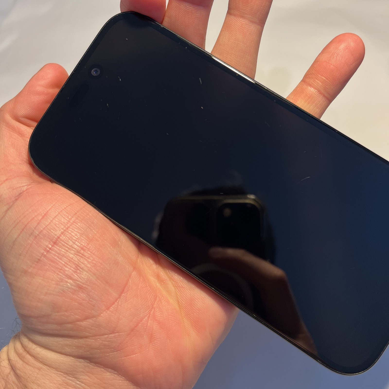 Apple iPhone 15 – 128GB (Unlocked) Unsure If Cellular works – FOR Parts (#93)