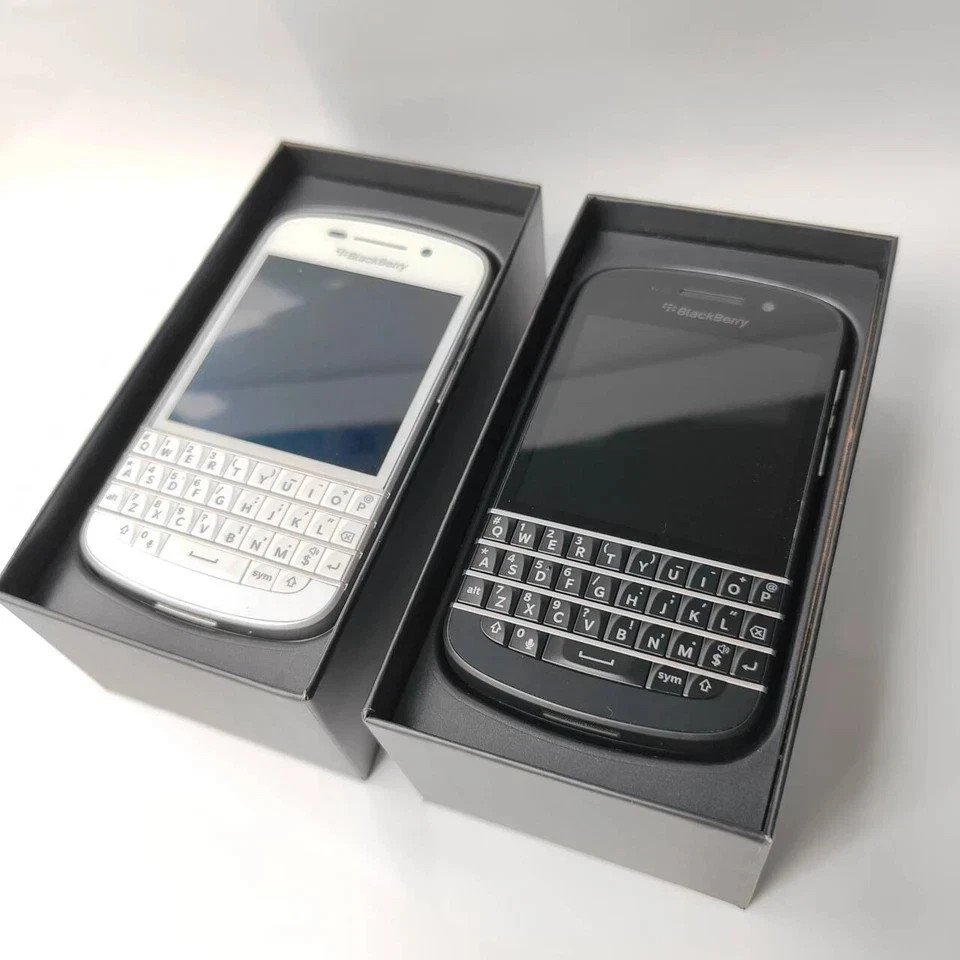 BlackBerry Q10 8MP 4G 16GB LTE 3.1″ Keyboard Unlocked Smartphone 1year warranty