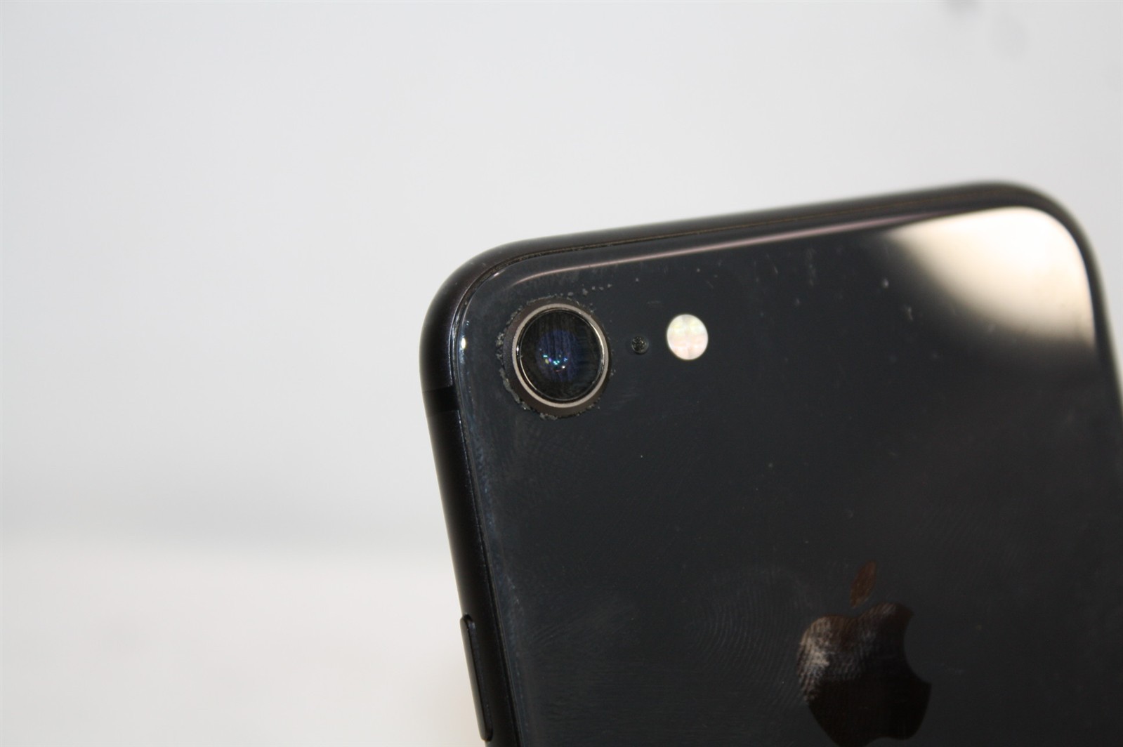 Apple iPhone 8 Space Gray A1863 iOS 16.1 64GB Verizon Only Battery Capacity 82%