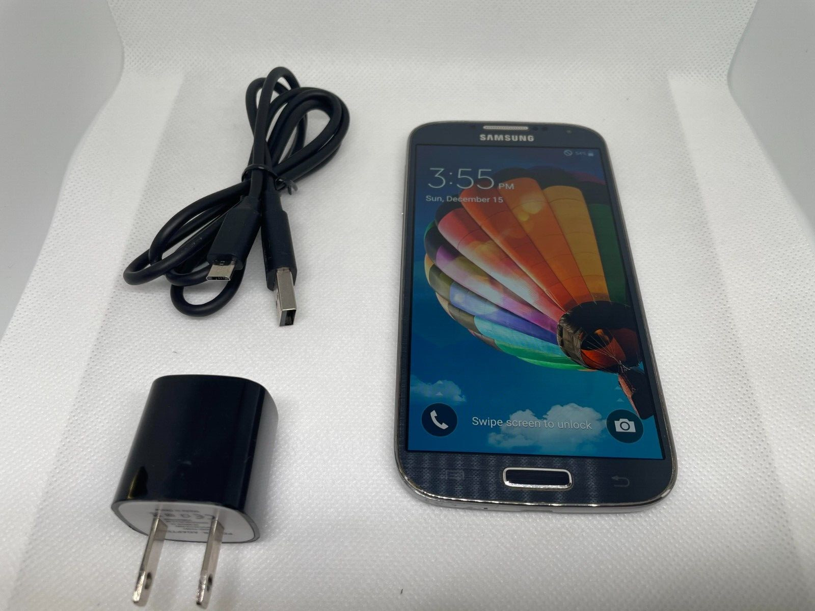 Samsung Galaxy S4 16GB Black (Carrier Unlocked for any GSM network)