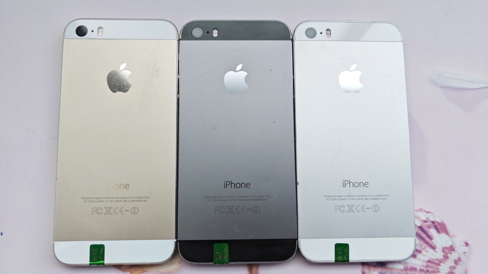 Apple iPhone 5s Unlocked – 16 GB/32 GB/64 GB- Gold Gray Silver 90% N EW