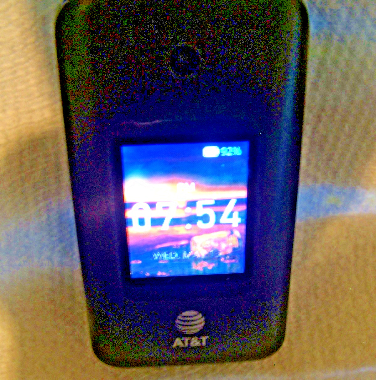 AT&T Use Only FLIP PHONE model U102AA 4GB KaiOS Black with Camera euc working