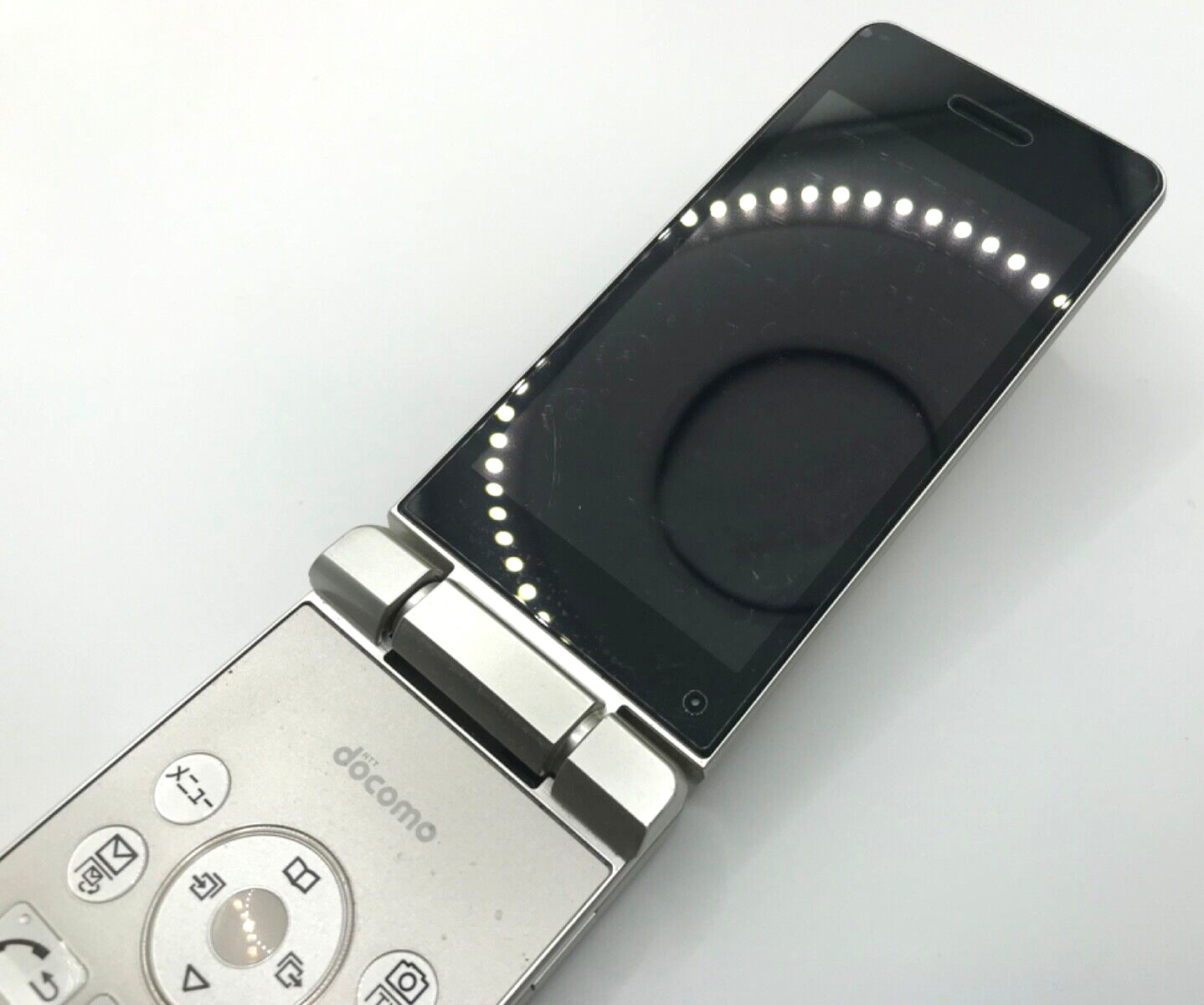 SHARP SH-02L AQUOS KEITAI 2 JAPAN ANDROID FLIP PHONE GOLD UNLOCKED sim free