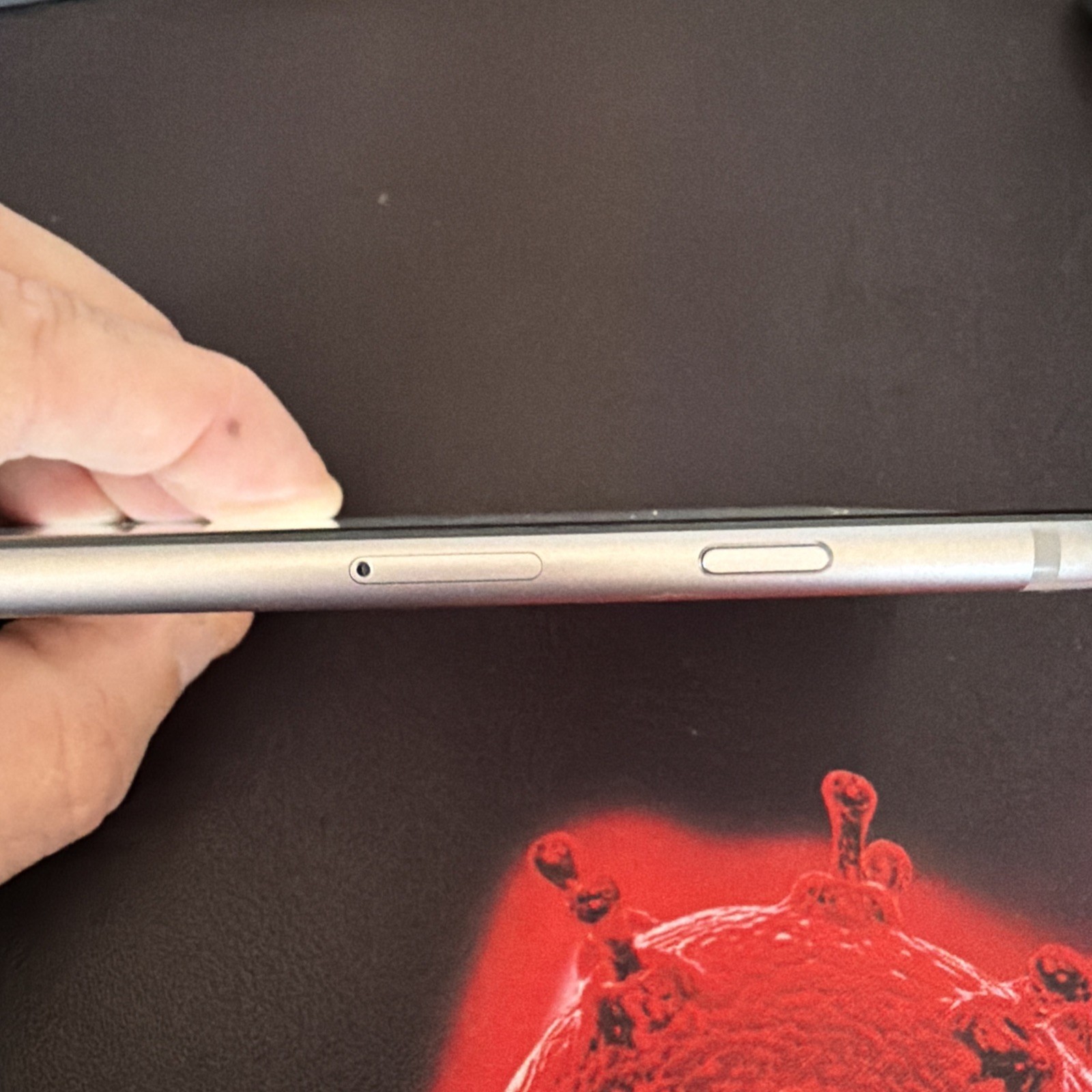 Apple iPhone 6 16GB AT&T Clean and tested A1586