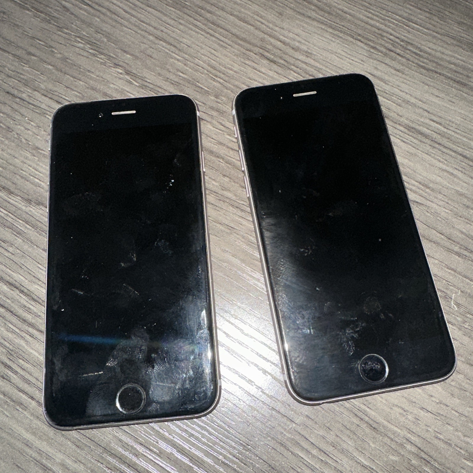 Iphone 6 Apple A1549 Lot Of 2