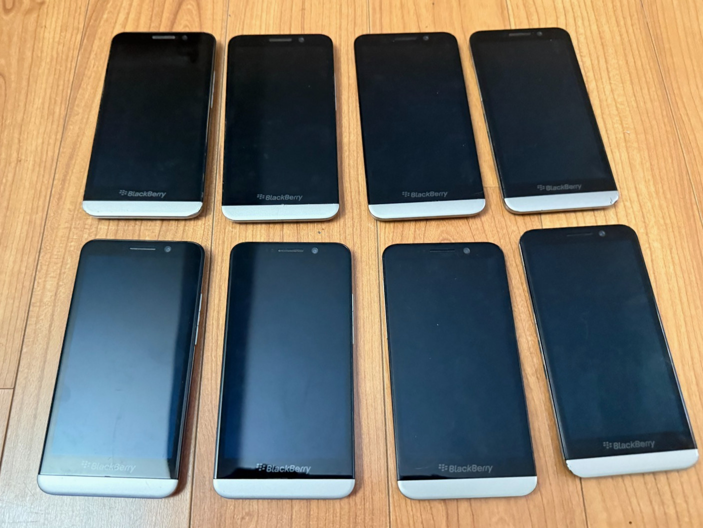 BlackBerry Z30 – 16GB – Black (Factory Unlocked) Smartphone Great Condition
