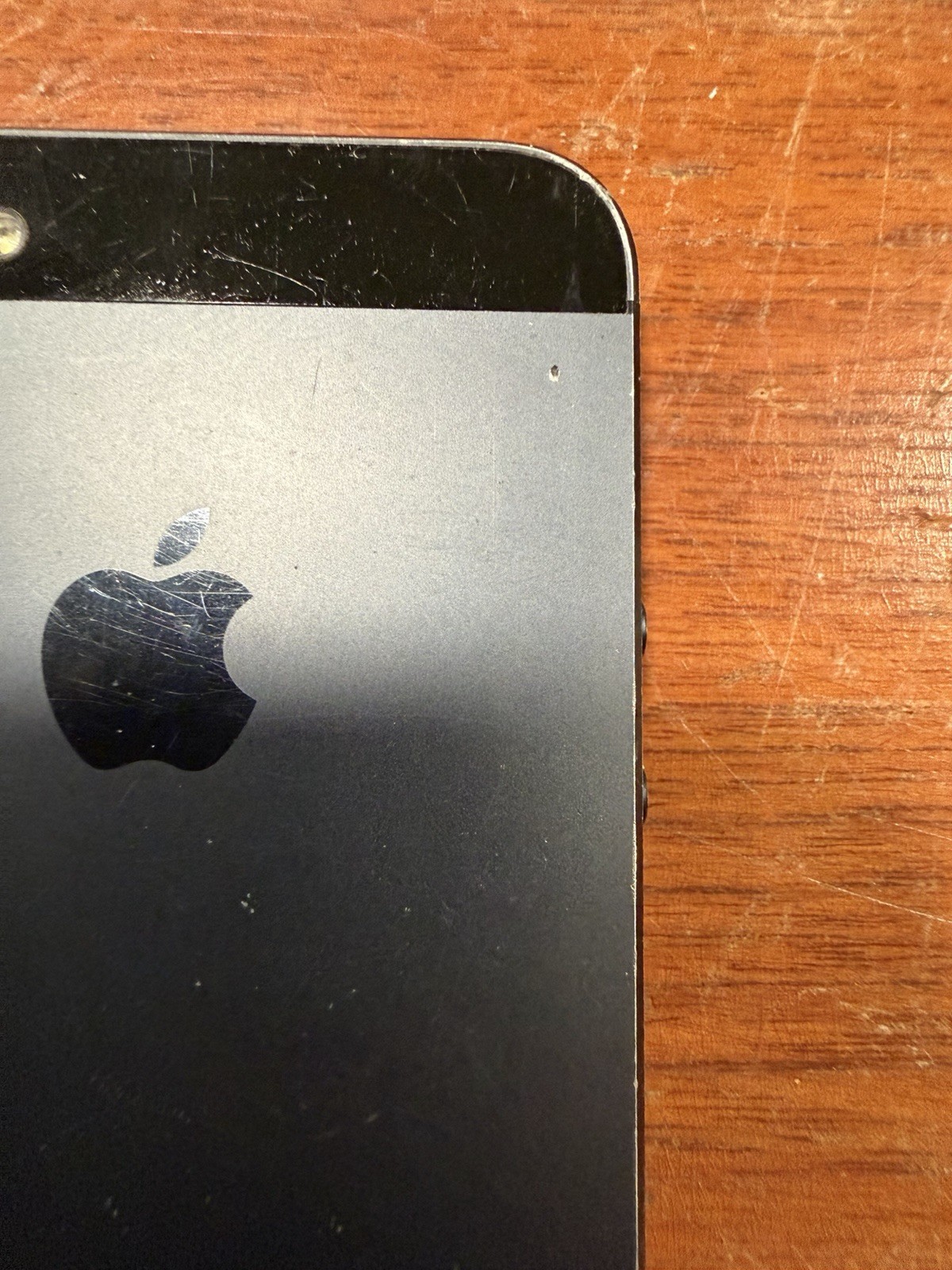 iPhone 5 – Black – Parts Only, Not Working – 16GB – Model A1429 – Unknwn Carrier