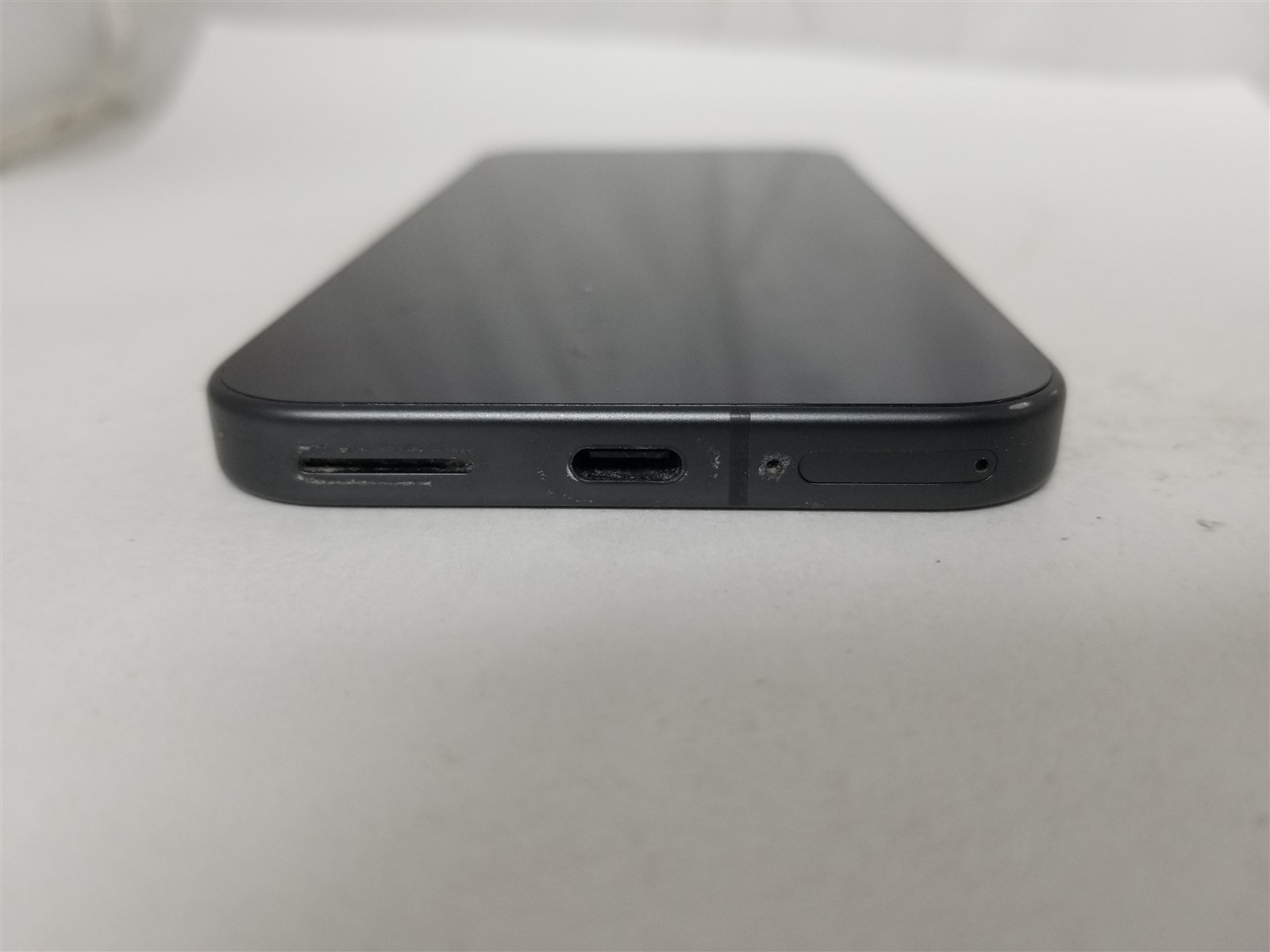 Google Pixel 9 256GB Black G2YBB (Unlocked) Damaged zD3082