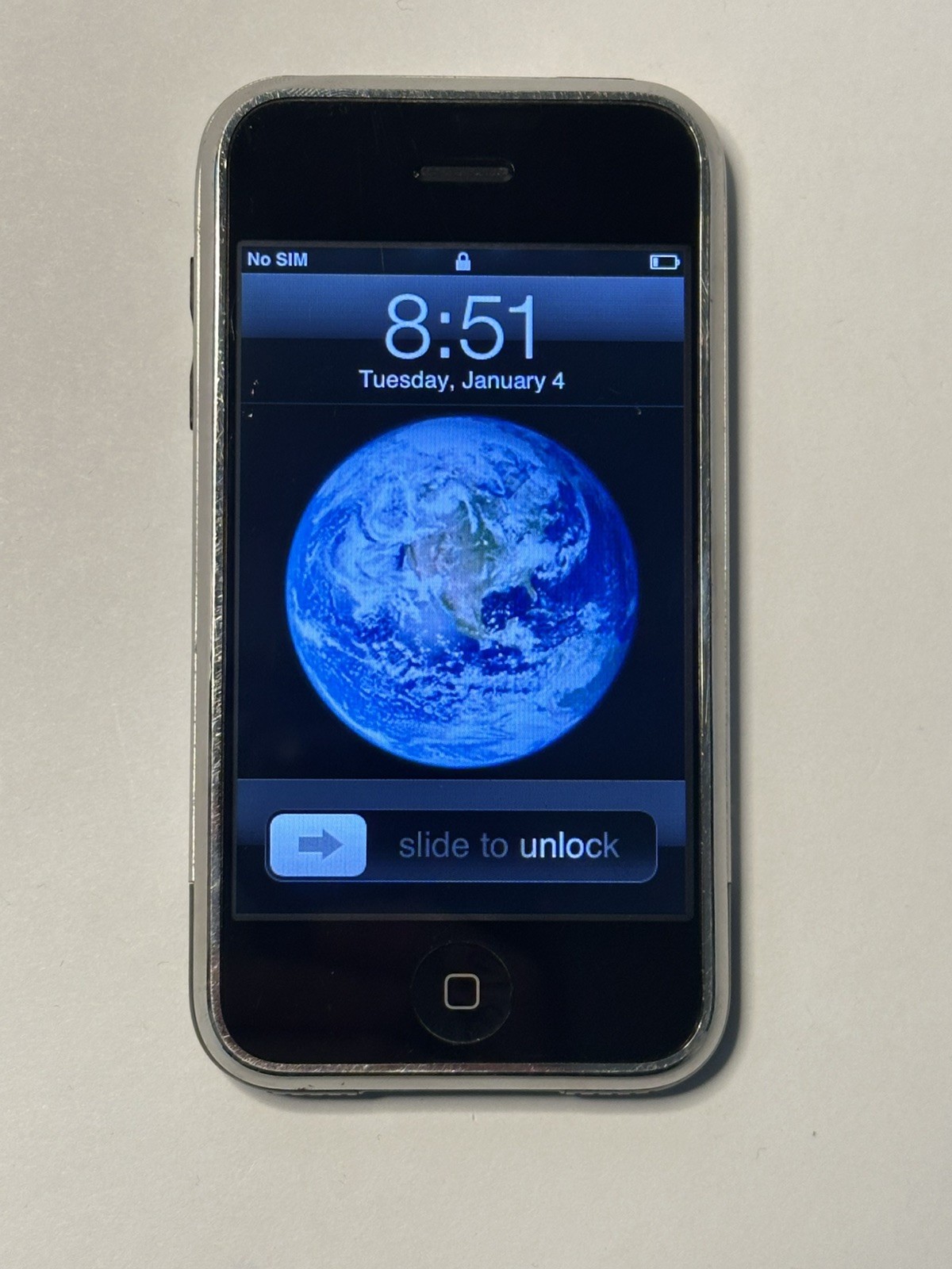 Rare iOS 1.0 Apple iPhone 1st Generation – 4GB – Black A1203 (GSM) 2G
