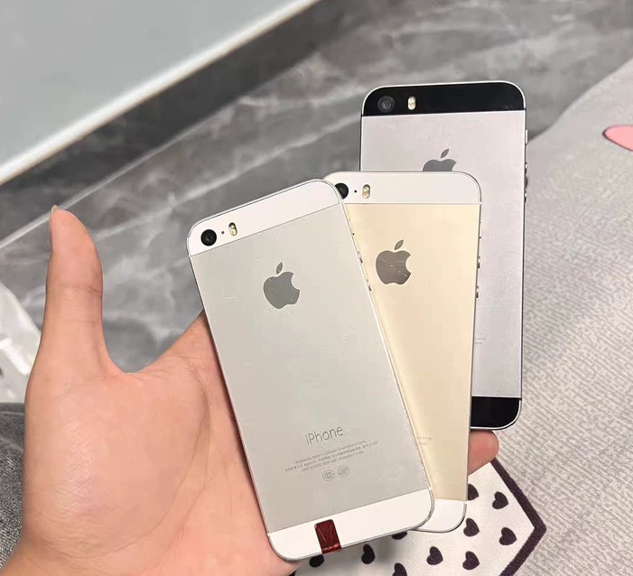 Apple iPhone 5s 16-32-64 GB – (Unlocked) All colors Original smartphone