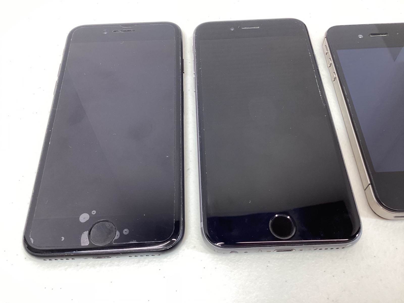 Apple iPhone Lot Of 3 – A1387 16GB, A1549 64GB, A1778 32GB Parts or Repair Only