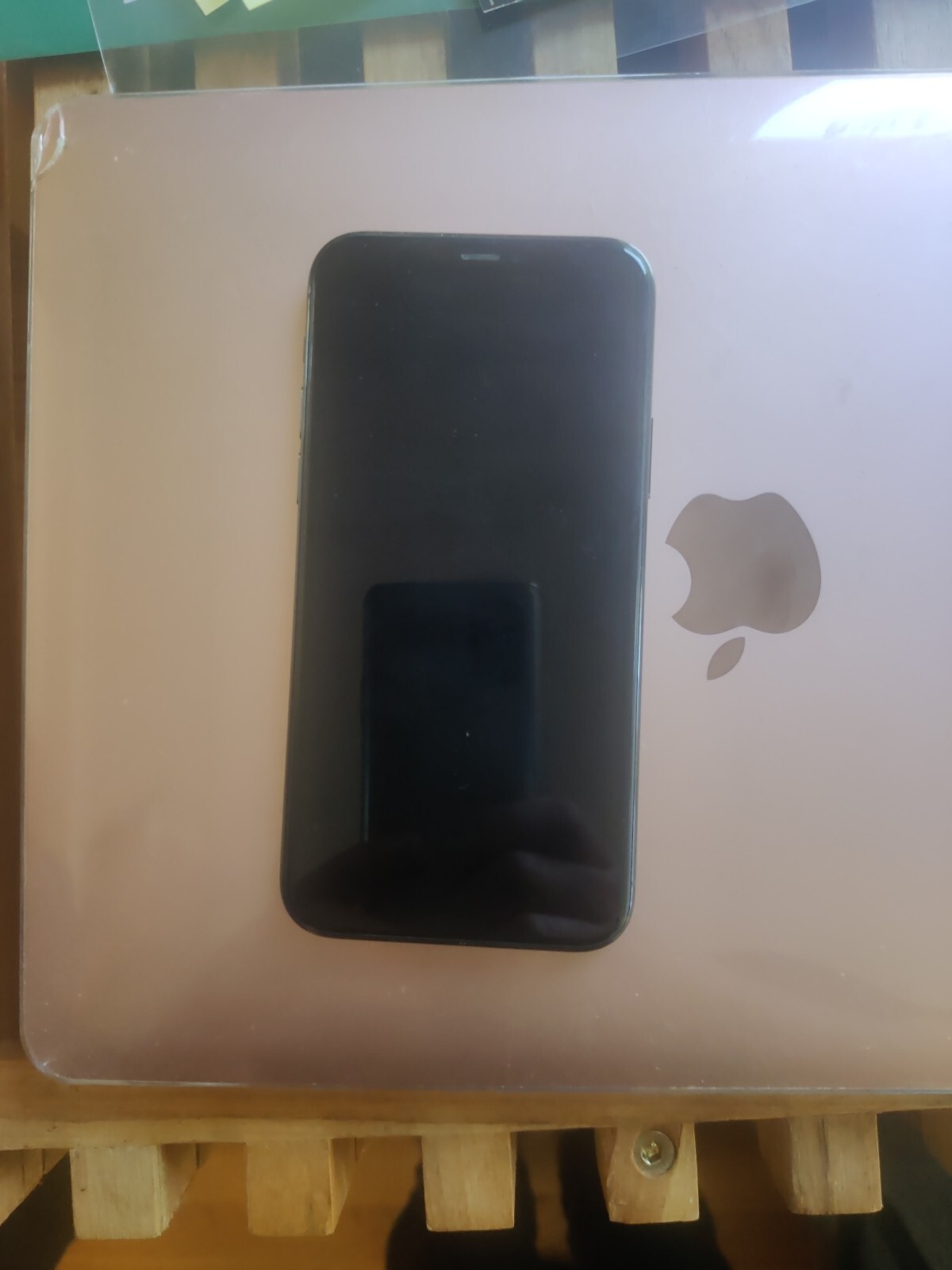 Apple iPhone 11 Pro – 64GB – Midnight Green (Unlocked) A2160 (CDMA + GSM)