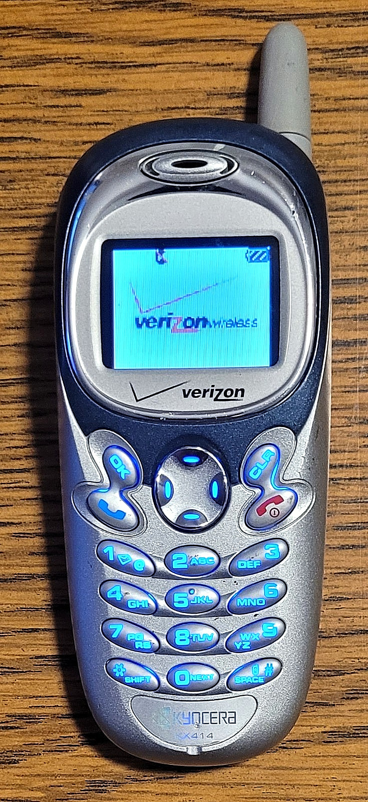 Kyocera Phantom KX414 – Gray and Blue ( Verizon ) Rare Cellular Phone