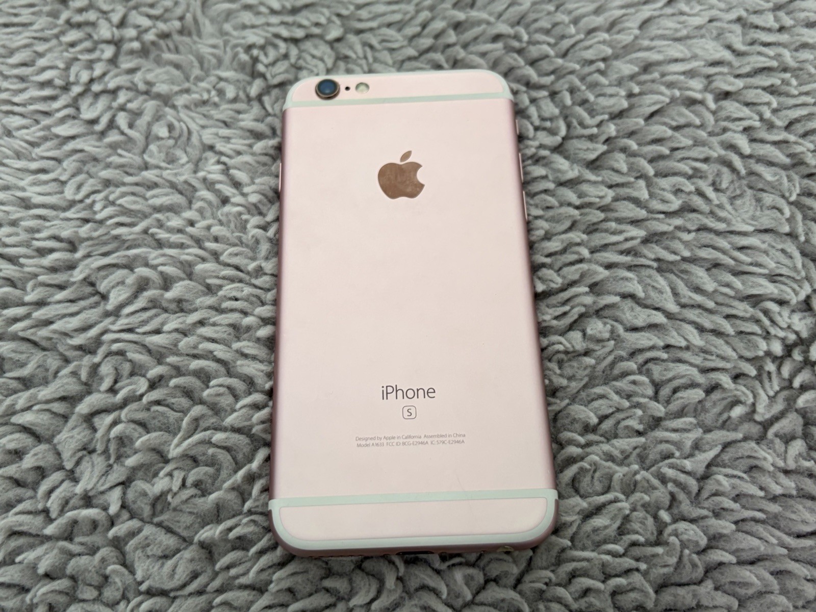 Apple iPhone 6s 16GB Rose Gold Unlocked 5.5in 12MP iOS A1633 For Parts