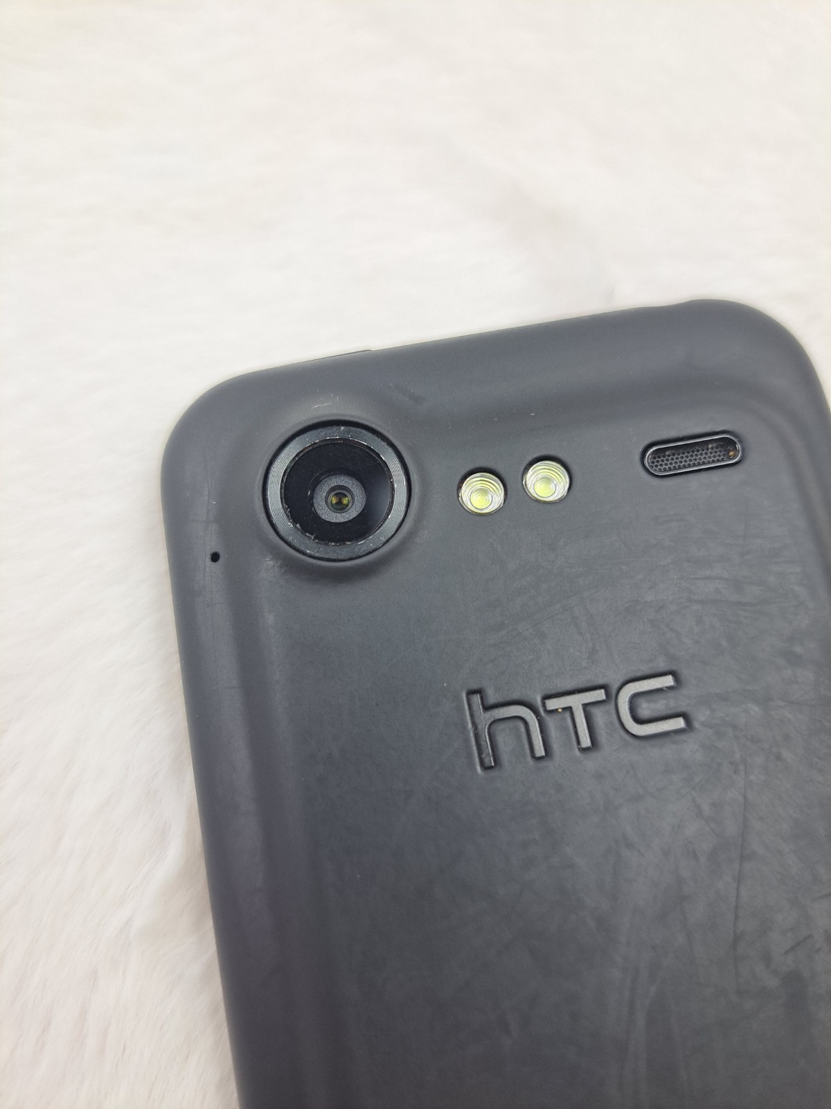 HTC Droid Incredible 2 (Verizon) Smartphone Black – 1GB