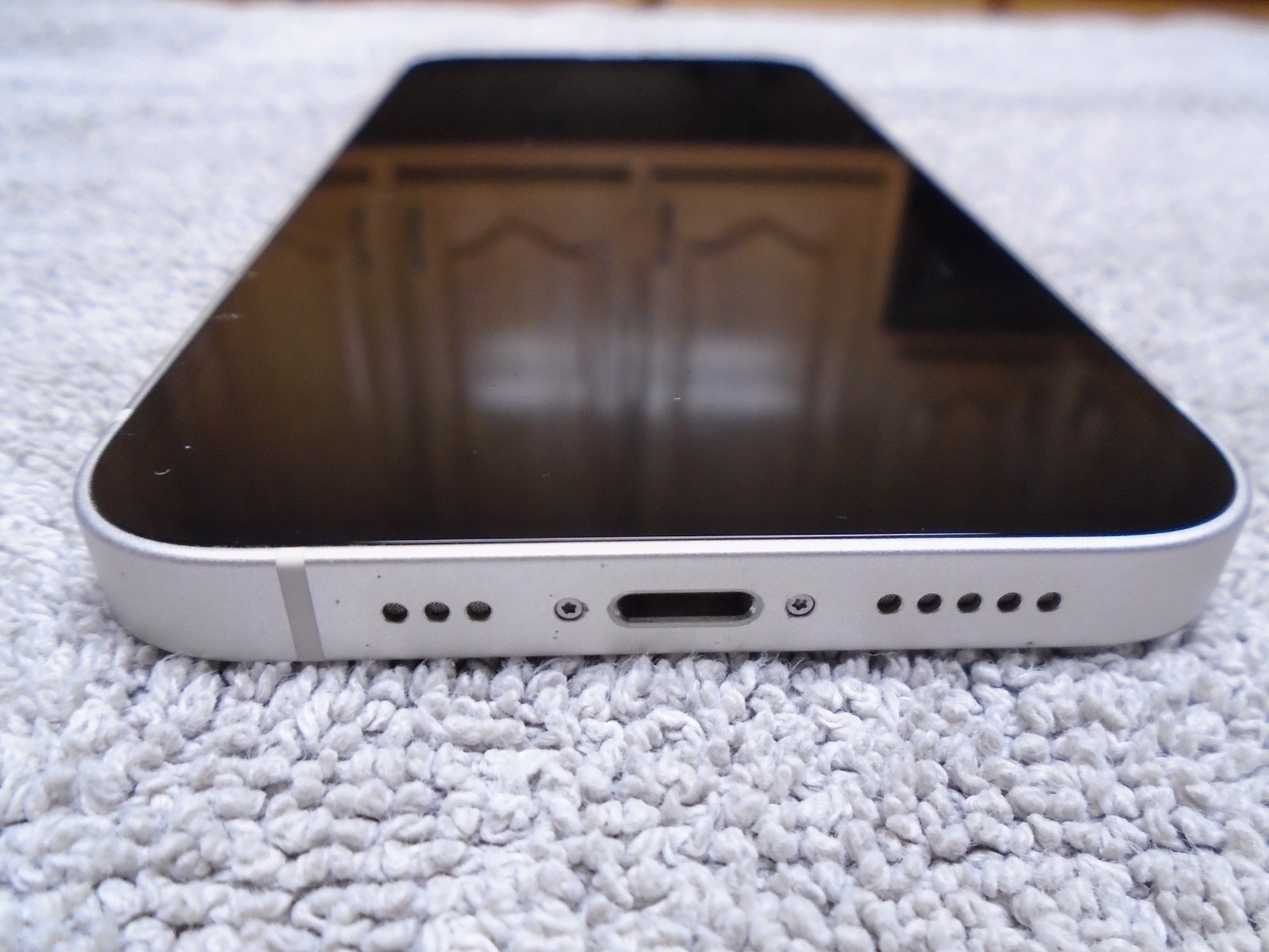 Apple iPhone 14, 128gb, Silver, Carrier Unlocked, Excellent!!