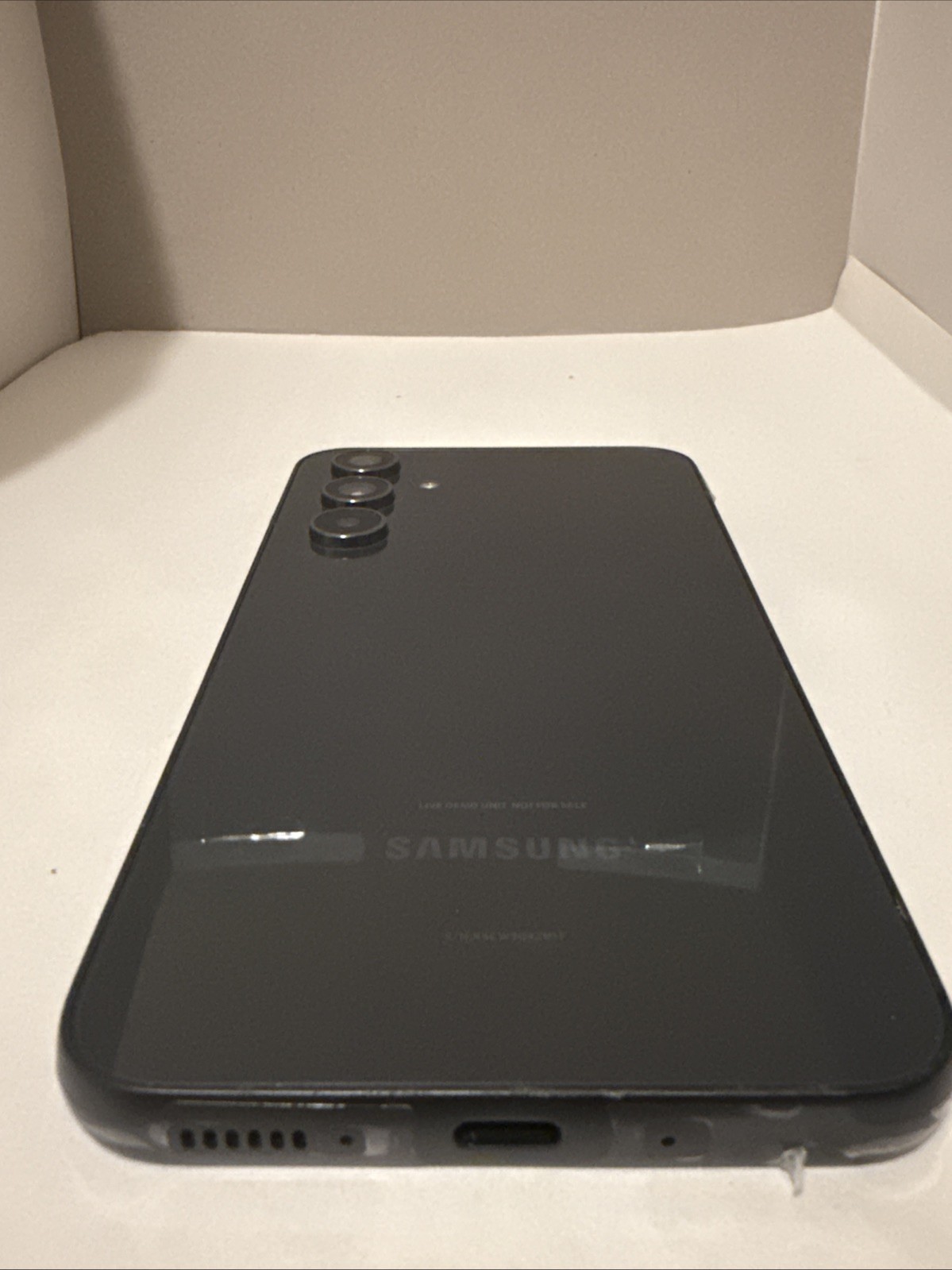 Samsung A54 5G – DEMO UNIT (READ DESCRIPTION)