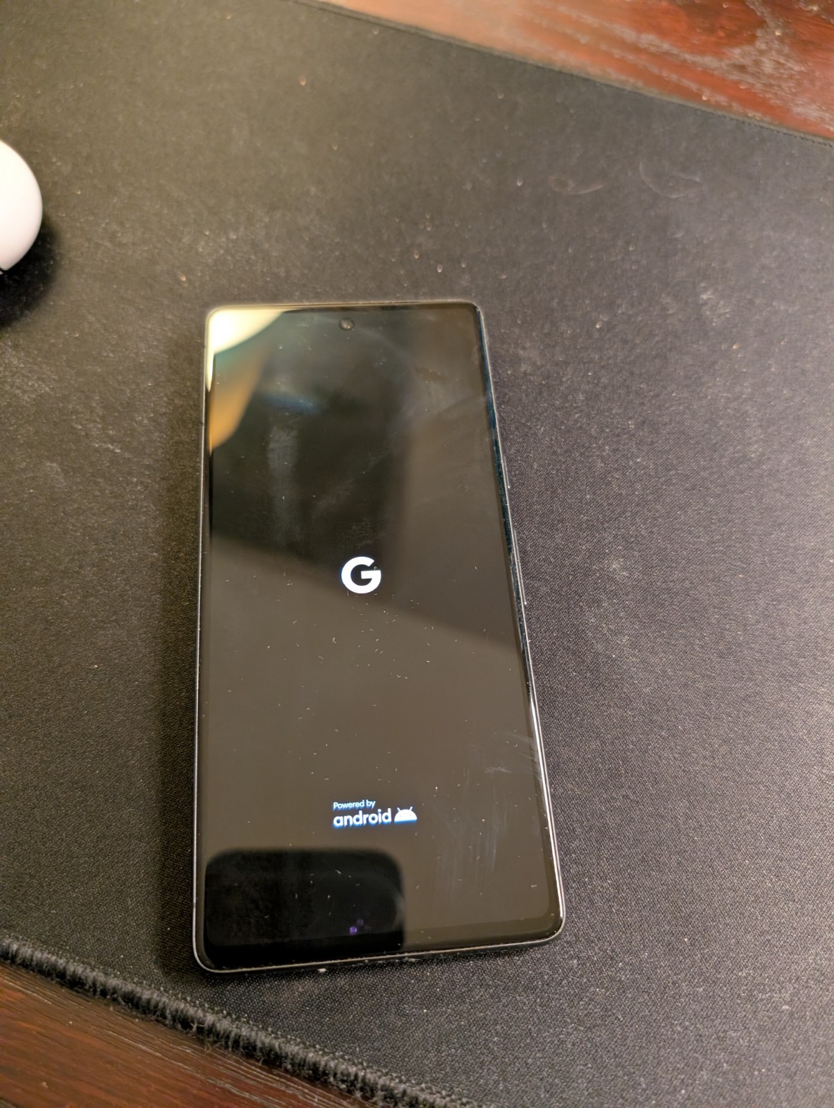 Google Pixel 7 – 128GB – Obsidian – Google Fi – Unlocked Plus Accessories