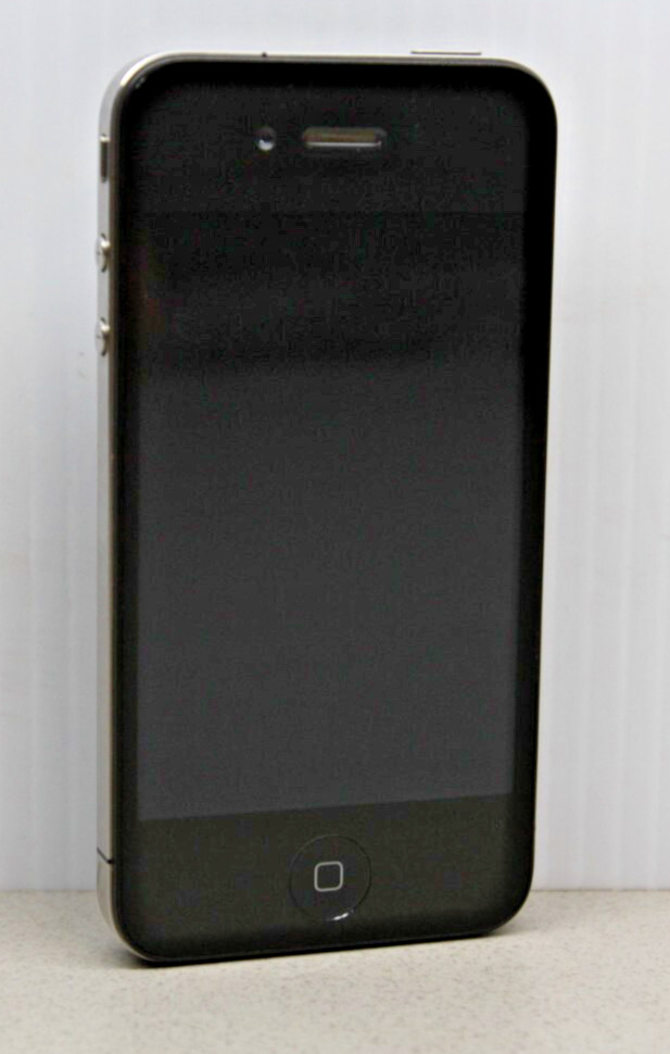 Apple iPhone 4 (AT&T) – A1332 Black – Locked