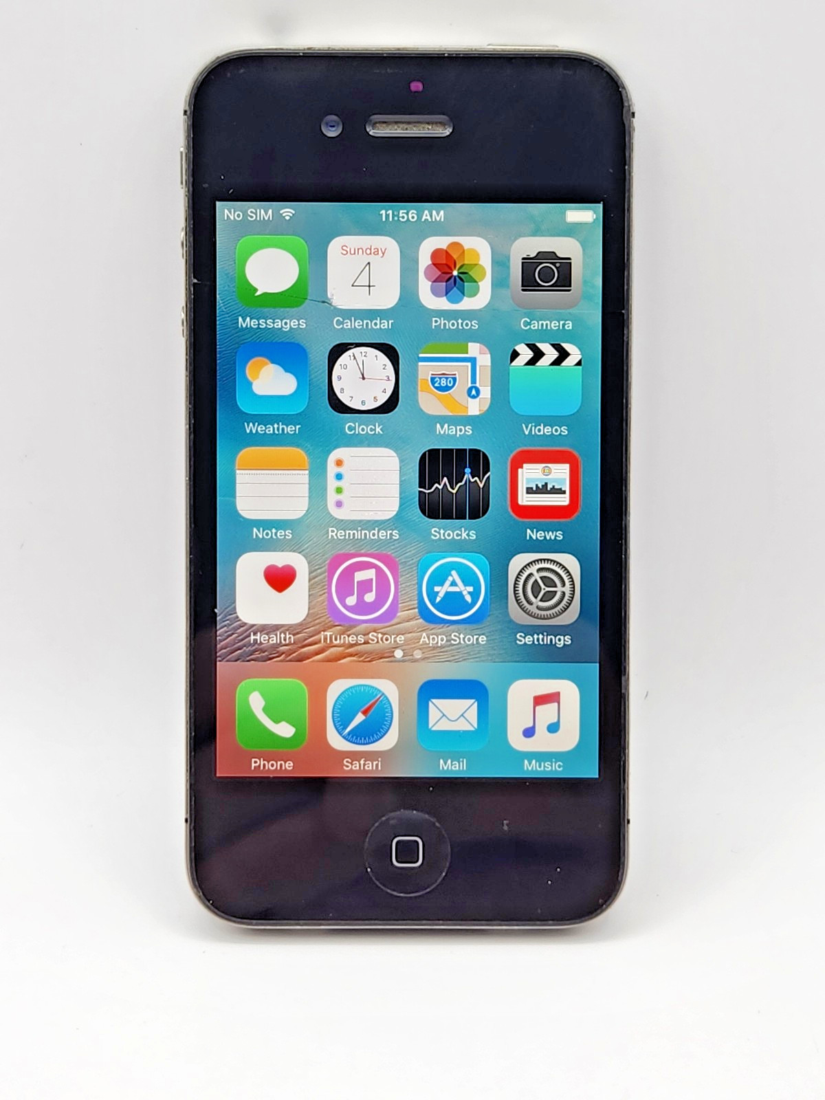 Apple iPhone 4 A1387 12.5GB (AT&T) Wi-Fi + Cellular- Black *No AC/SIM**Cracked