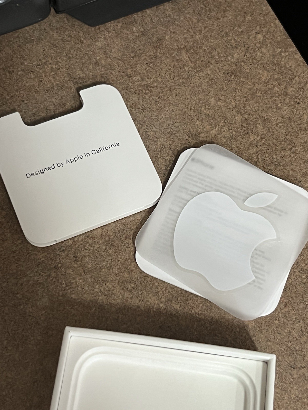 Apple iPhone 13 A2482 Starlight 128GB with Box And Charging Wire – ATT
