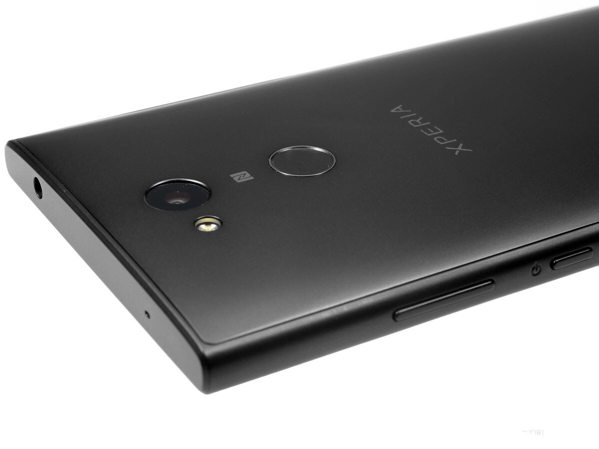 Sony Xperia L2 Single Sim 32GB 3GB RAM Quad-core unlocked Android Smartphone