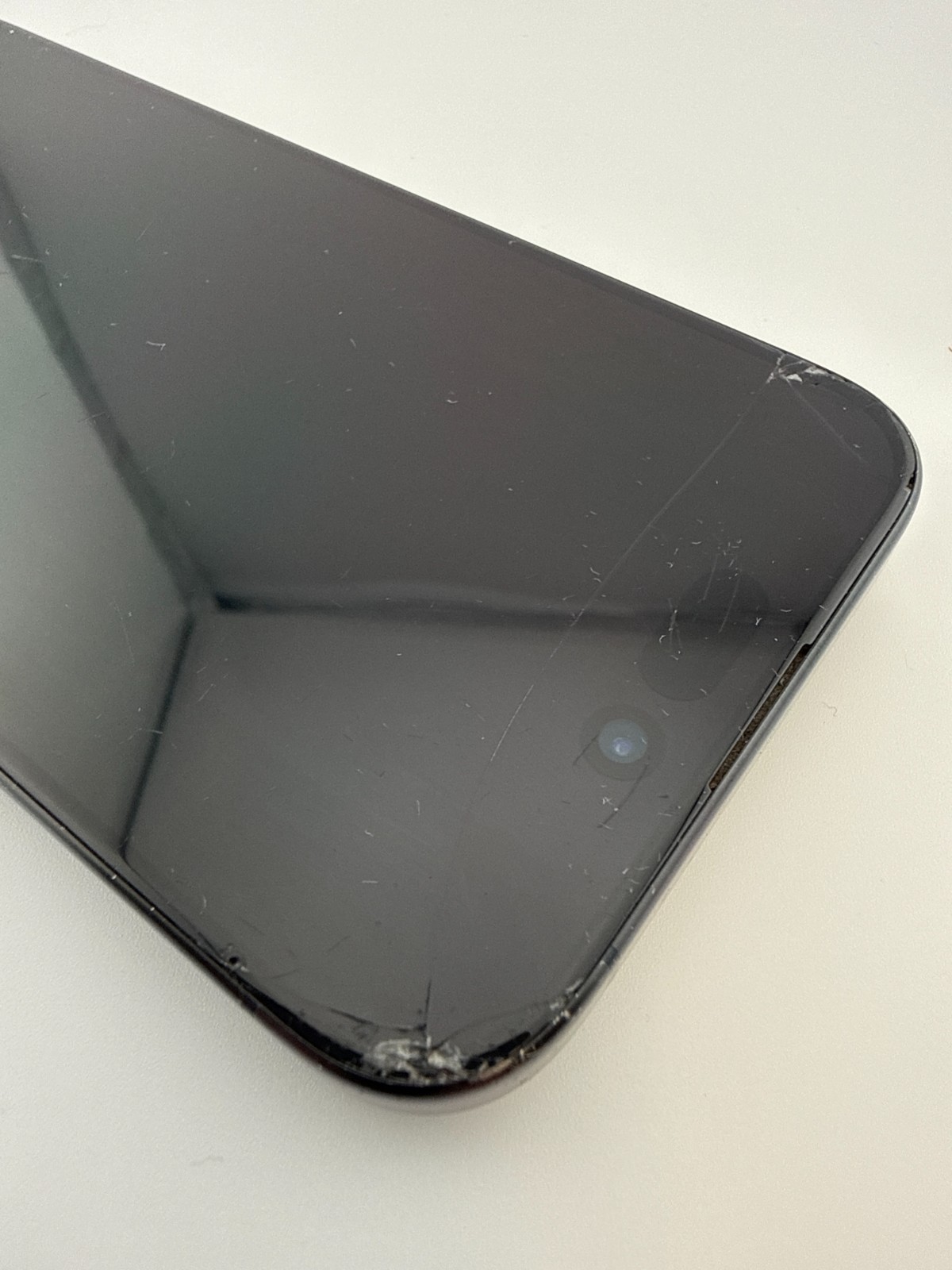 Apple iPhone 15 Pro A2848 128GB Blue Titanium READ CRACKED US Sprint/T-Mobile