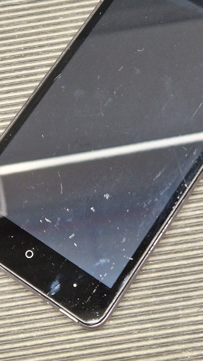 Wiko Jerry 2 Smartphone 16GB Not Working Without Battery For Parts