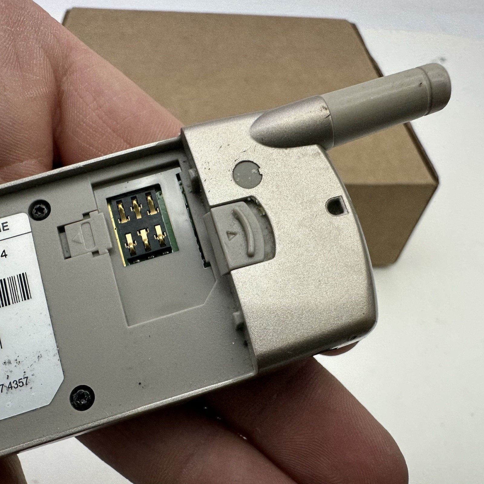 Samsung SGH-N105 – Gold and Gray T-Mobile Very Rare Phone Untested For Parts
