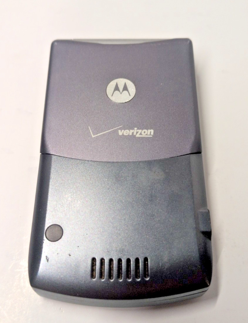 Motorola RAZR V3m Verizon Silver Cellular Flip Phone Tested Working