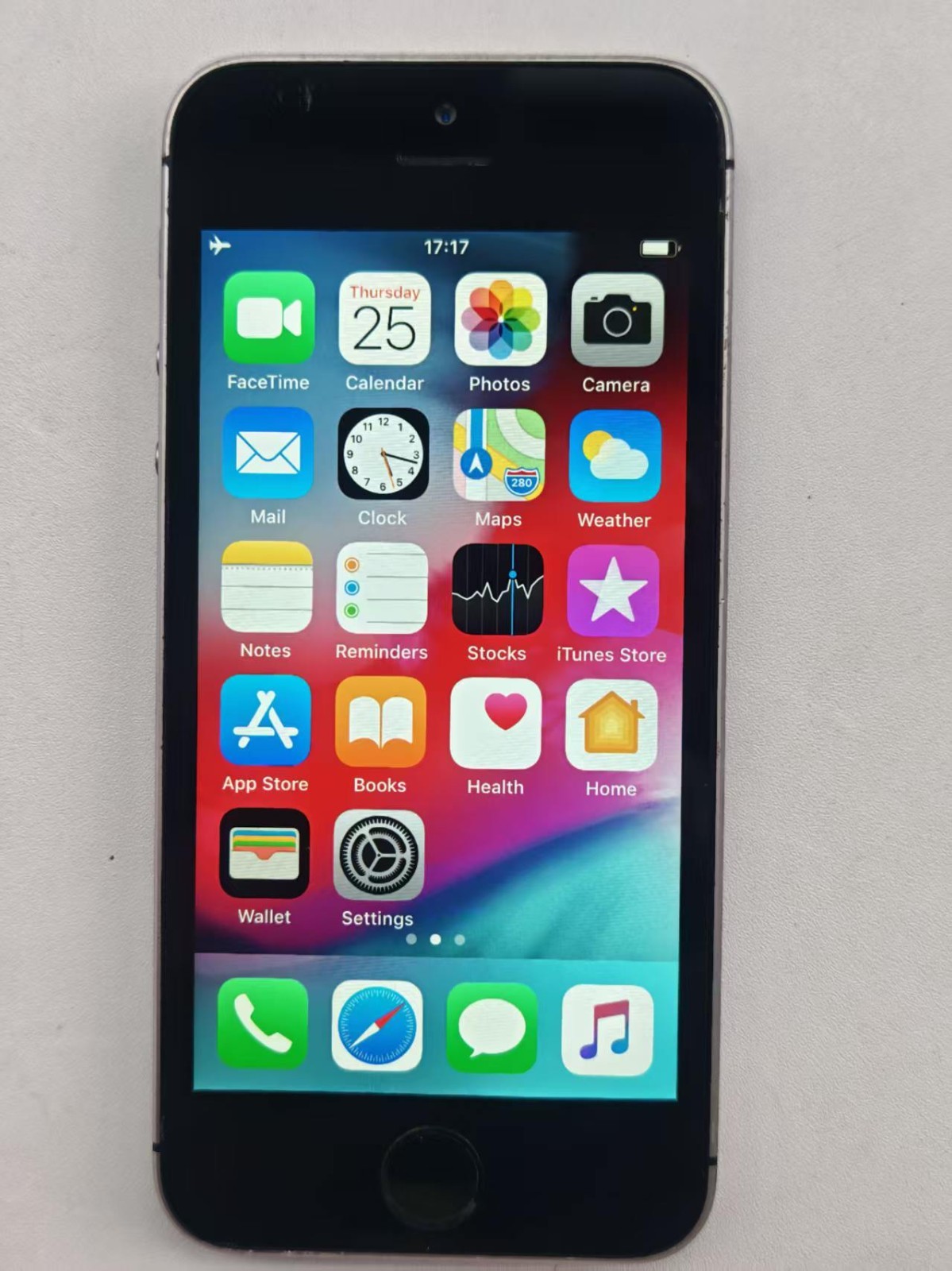 Apple IPhone 5s – 16/32/64GB – ALL COLORS Unlocked GOOD