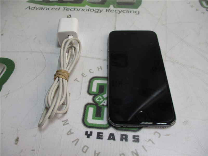 Apple iPhone 6 Smartphone A8 64GB Unlocked Grey