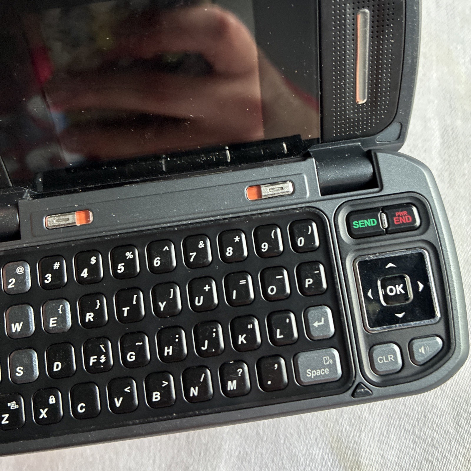 812.LG VX-9900 Very Rare – For Collectors – No Sim Card – CDMA UNTESTED