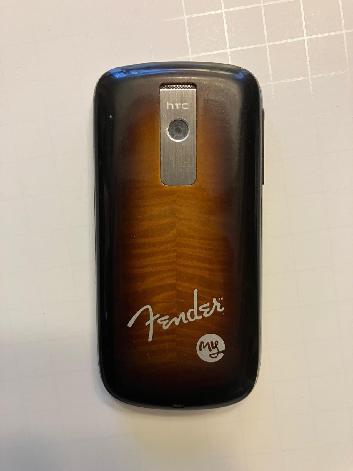 HTC Fender MyTouch 3G phone w/ original box – NO EAR BUDS – NO SIM – NO SD CARD
