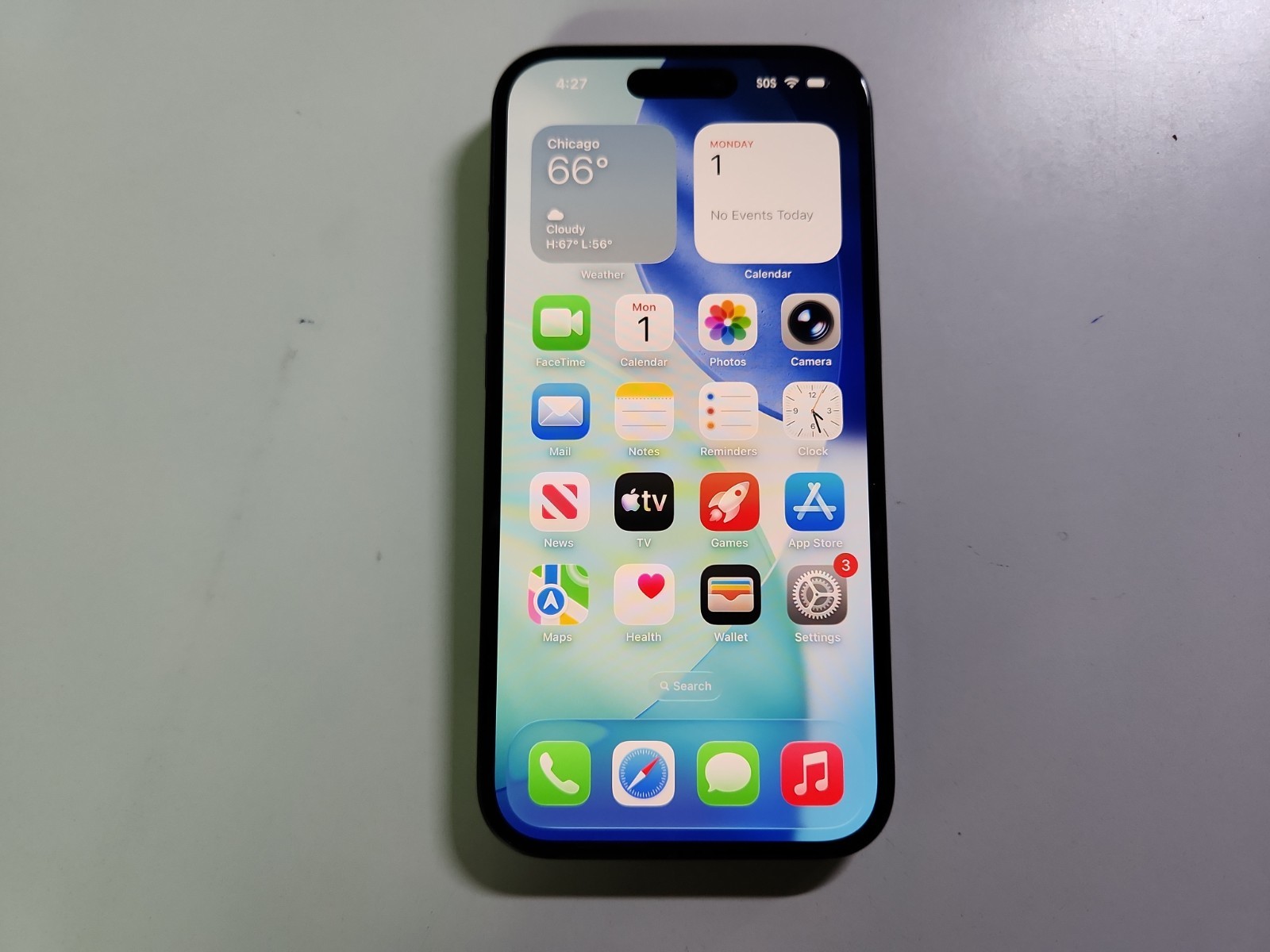 Apple iPhone 15 A2846 eSIM 5G 128GB Unlocked Clean IMEI BH=100% Charged 44 Times