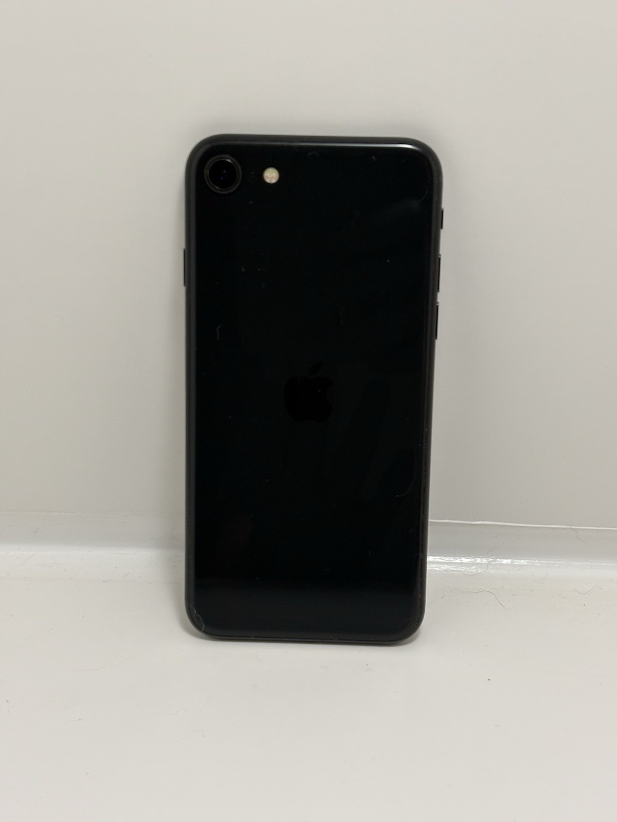 Apple iPhone SE 2nd Gen A2275 (2022) – 64 GB – Midnight (Consumer Cellular)