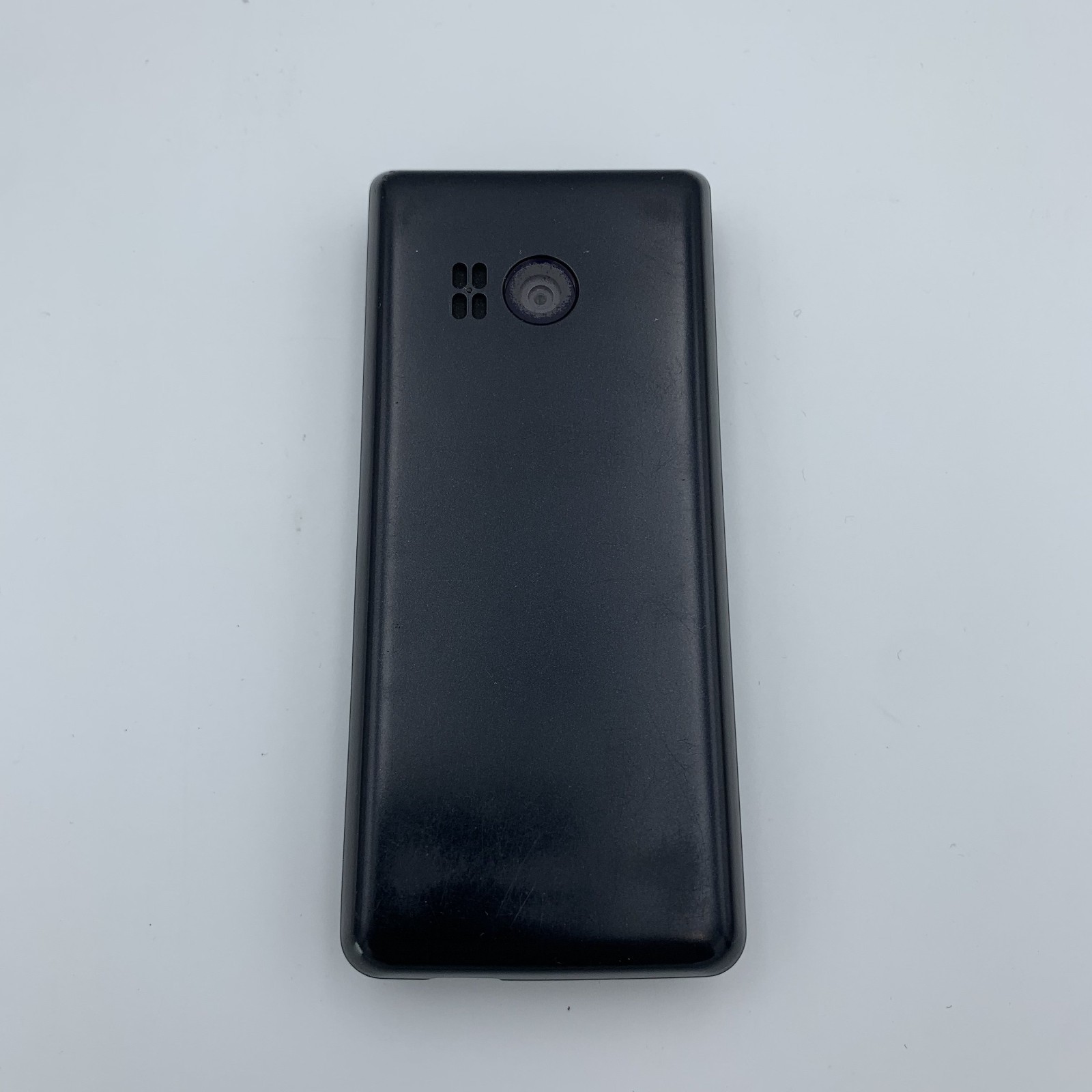 SHARP AQUOS KEITAI 4 A205SH Black 8GB 1GB RAM Unlocked Flip Phone 3.4 JAPAN
