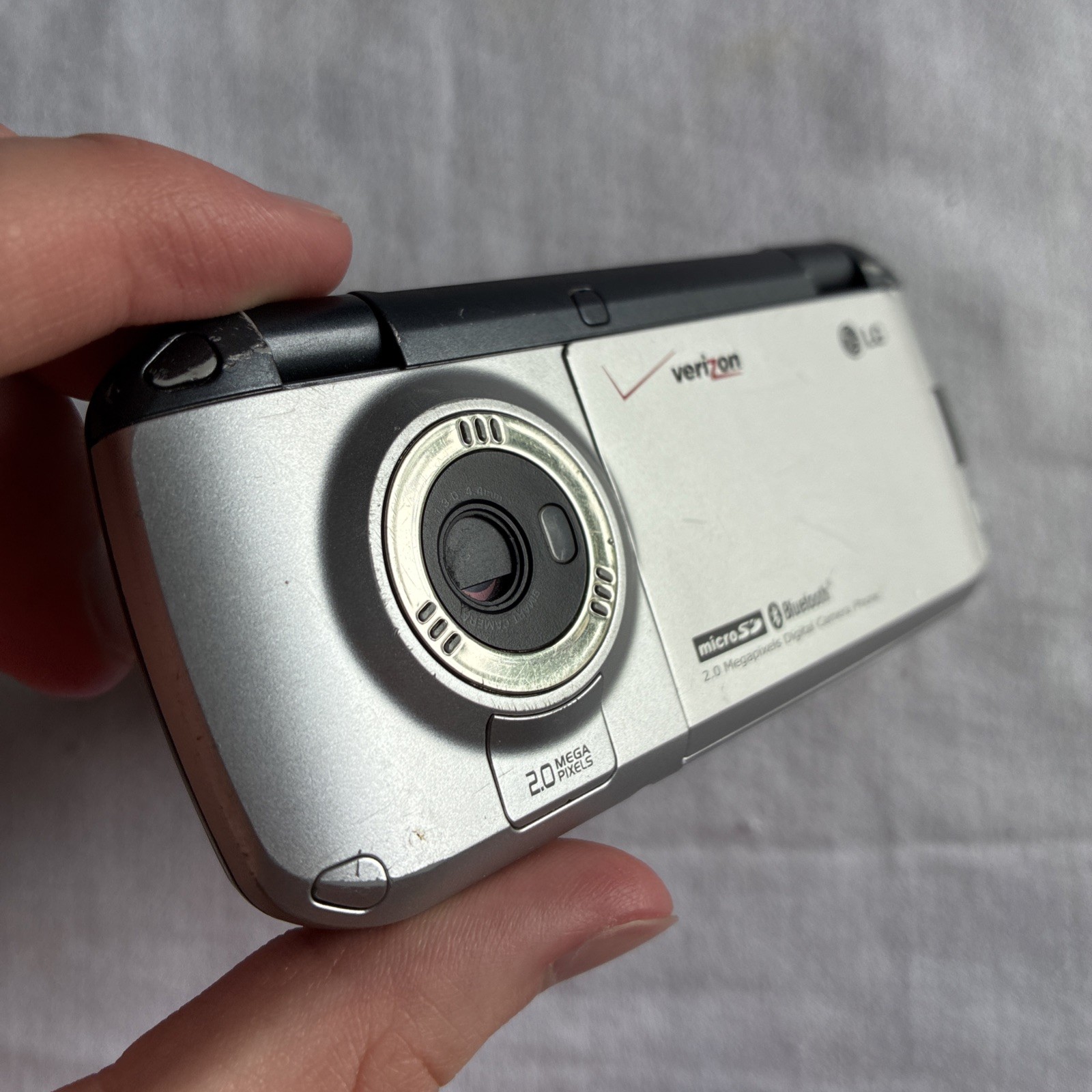 812.LG VX-9900 Very Rare – For Collectors – No Sim Card – CDMA UNTESTED
