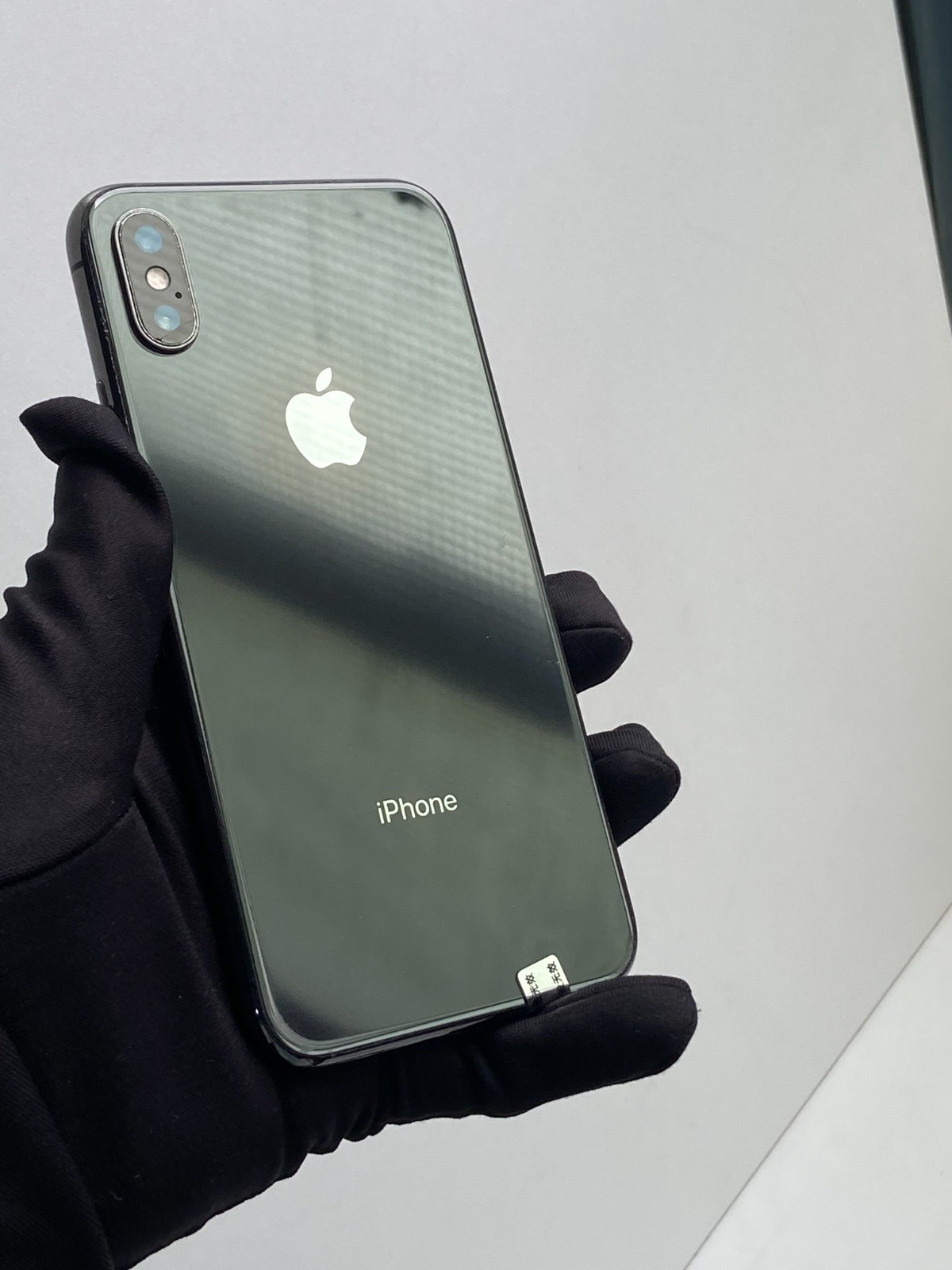 90% N ew Apple iPhone X – 64G/256G – Factory Unlocked Random color – Good Tested