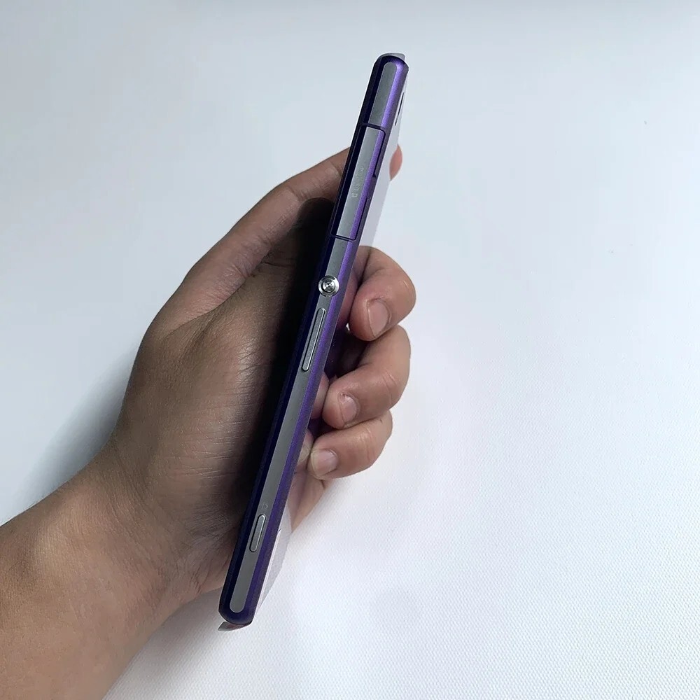 Original Sony Xperia Z2 D6503 Unlocked 5.2″ LCD 4G Wifi 20MP 16GB ROM Smartphone