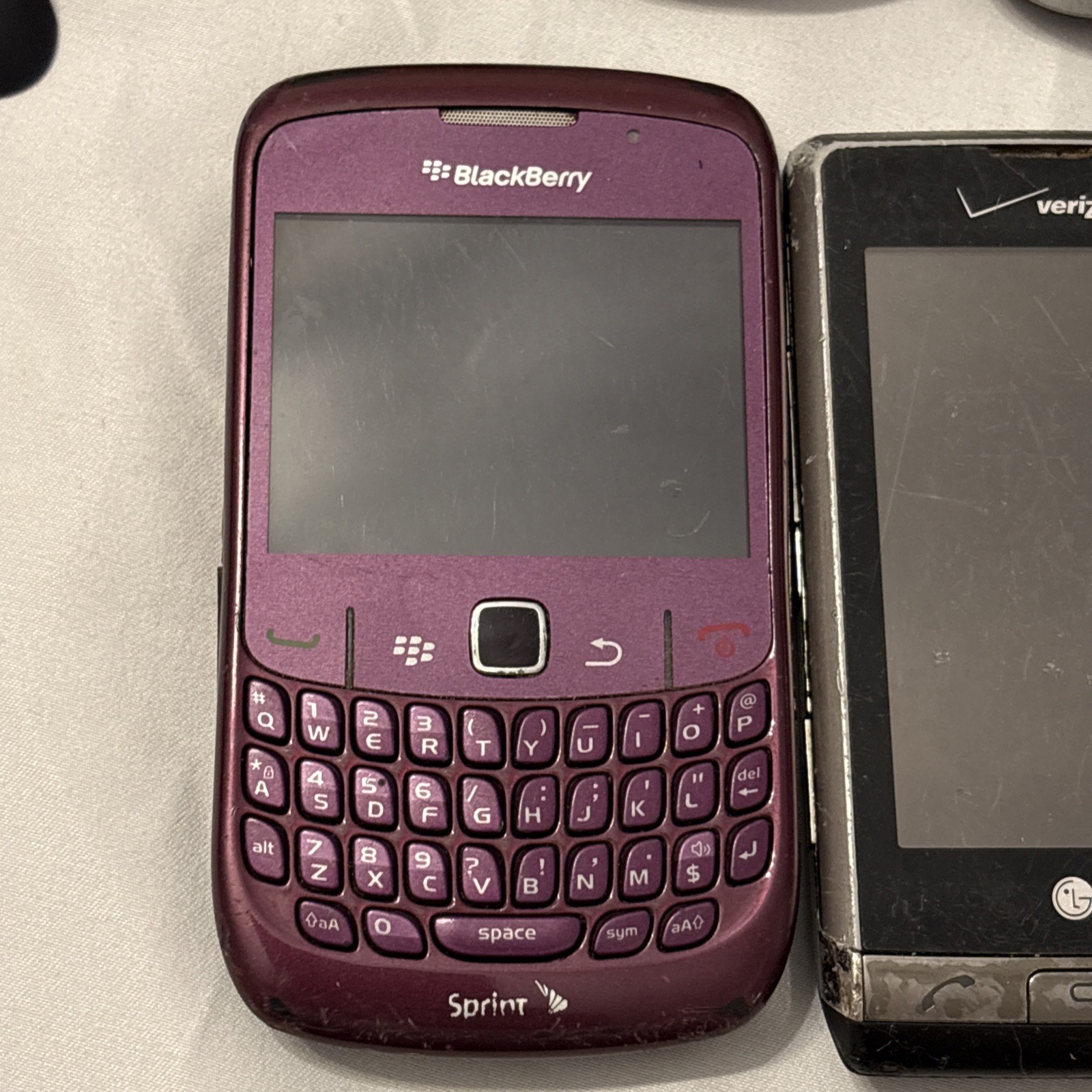 Lot Of Smart & Flip Phones, Untested, Parts / Repair, Mixed Brands & Models