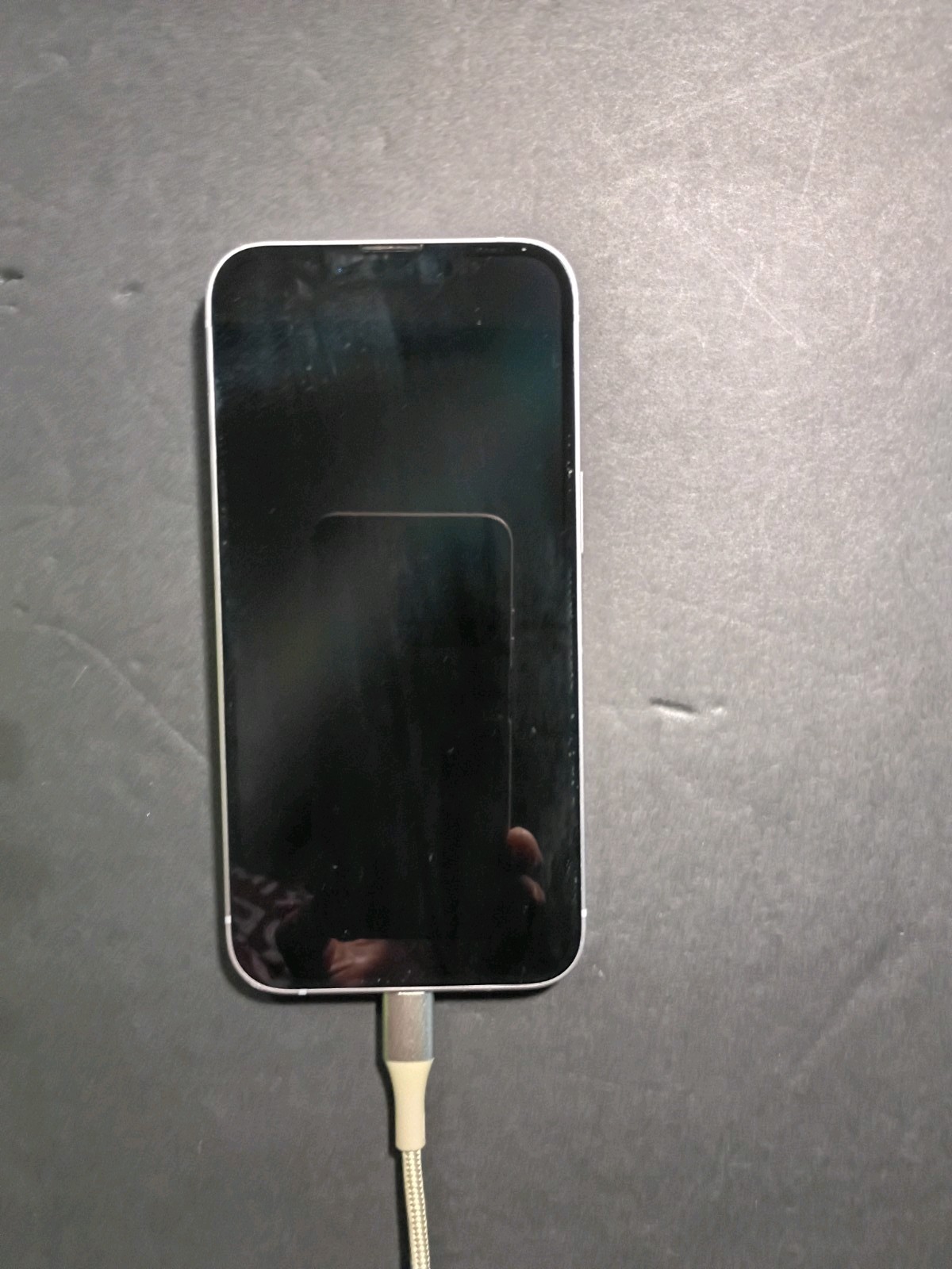Apple iPhone 14 128GB – Purple | locked to T-Mobile |