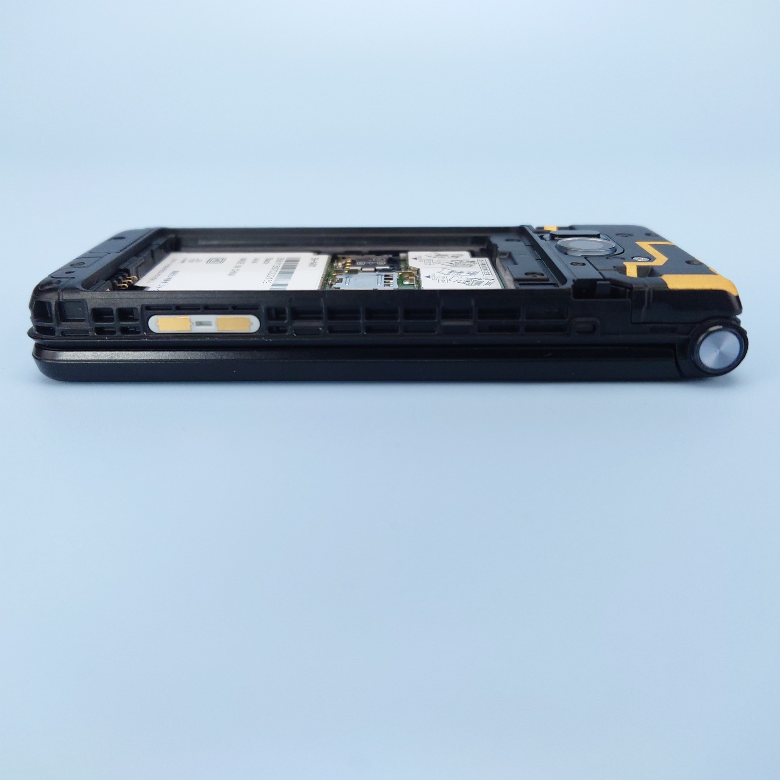 SHARP AQUOS KEITAI SH-N01 Unlocked Japanese Android Flip Phone English Ready