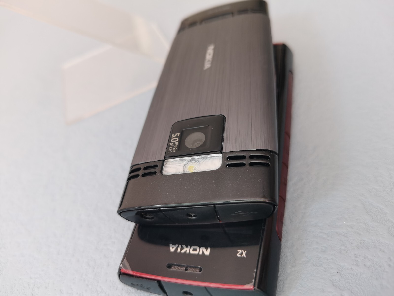 Nokia X2-00 Black Red Classic Button Unlocked Mobile Phone