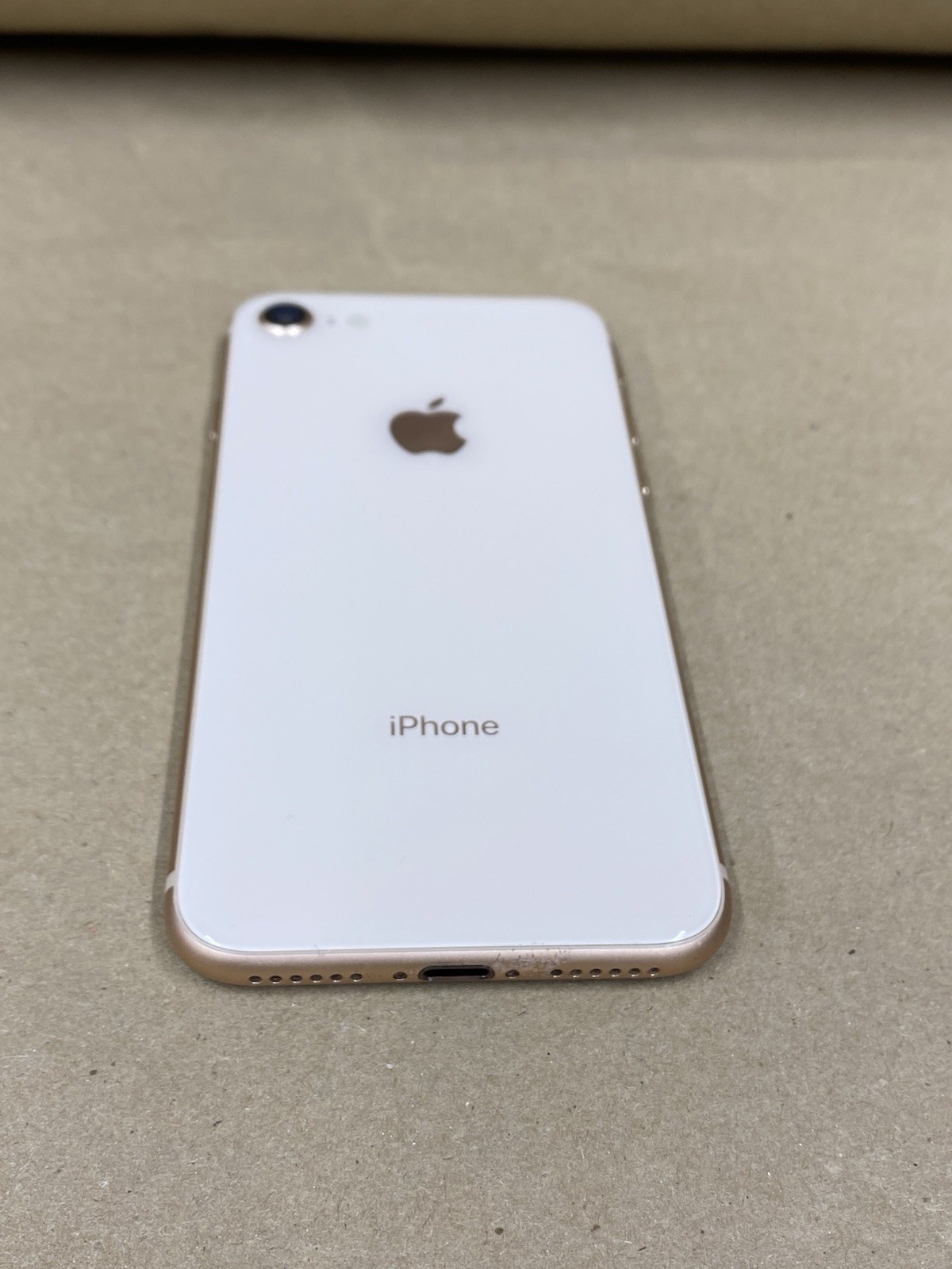 Apple iPhone 8 64GB NQ742LL/A A1863 Rose Gold-No Carrier-87% Batt-Unlocked-N372