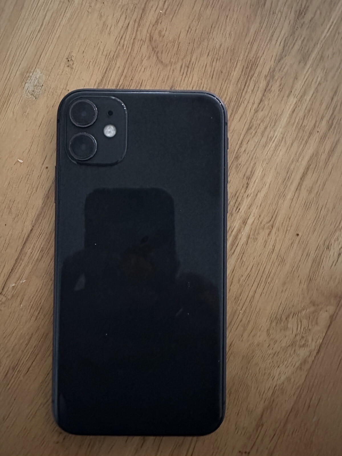 Apple iPhone 11 – 64GB – Black (AT&T) A2111 (CDMA + GSM)
