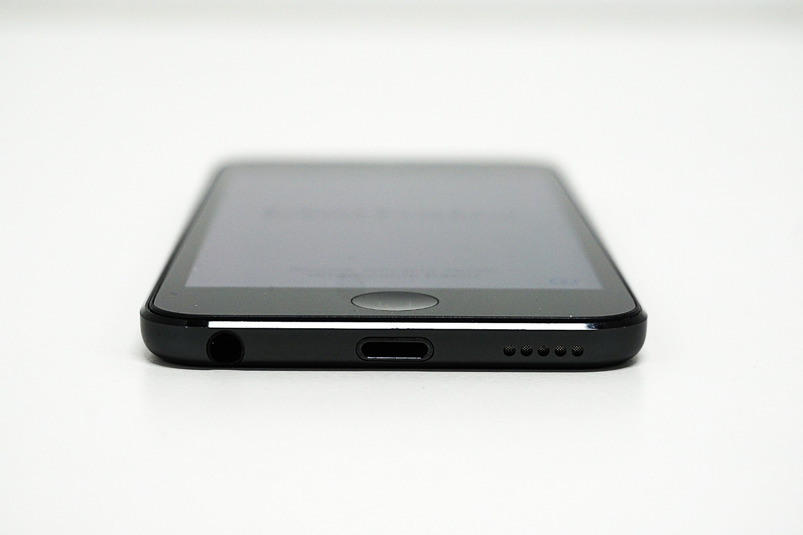 Apple iPod Touch 7th Generation 32GB Space Gray A2178 iOS 4″ Retina Media Player