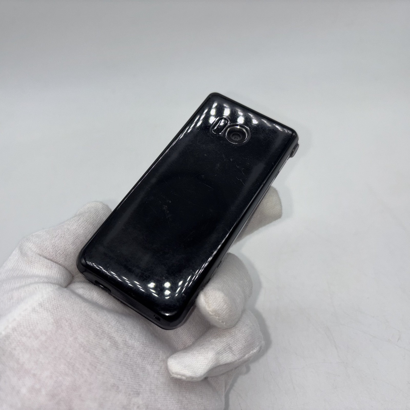 Sharp AQUOS 601SH Black 4G Flip Phone Android SIM Unlocked Softbank JP